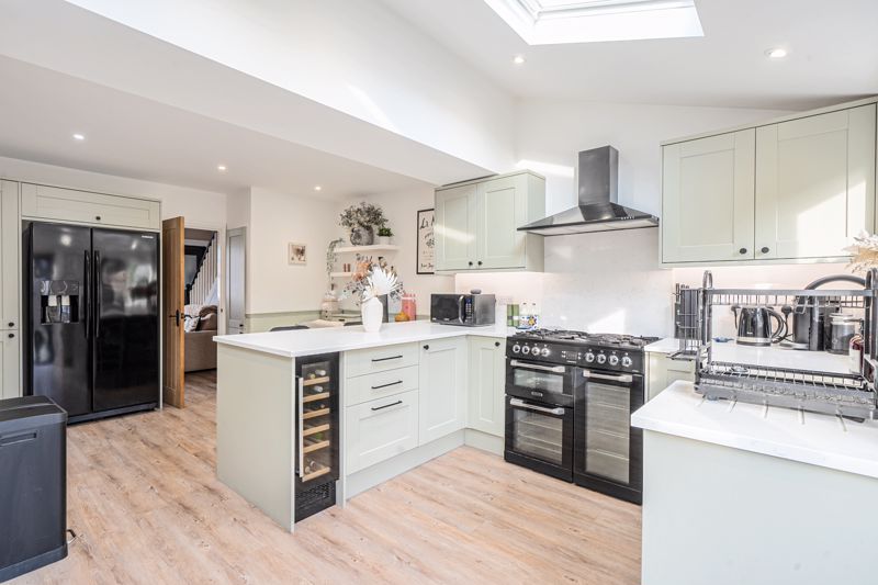 Kitchen- click for photo gallery